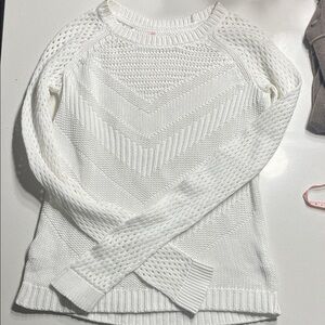 100% coton white crochet sweater